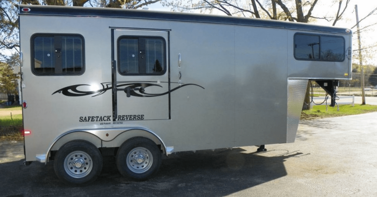 Trailer Talk Trisha's Horse Suddenly Refused to Back Out